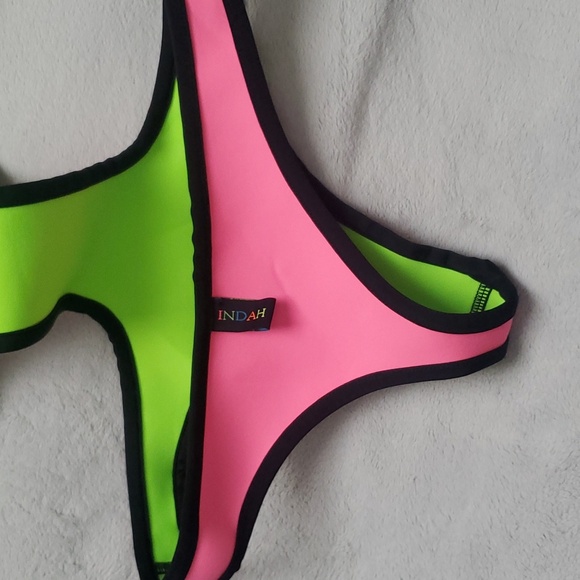INDAH , REVERSIBLE NEOPRENE ONE-PIECE BIKINI SIZE XS / S - Picture 6 of 10